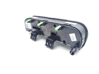 Блок управления климат-контролем 97250-J7520, 97250J7520   KIA Xceed