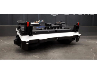 Панель приборов 83800-k0521 Toyota Yaris XP210