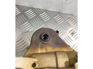 Масляный насос  AUK 06E115105G  Audi A6 S6 C6 4F 