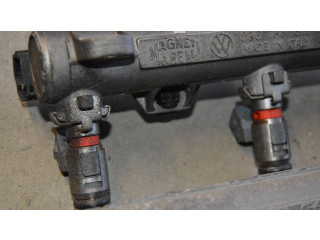 Топливная рампа 036133319E   Volkswagen Golf IV   для двигателя AXP