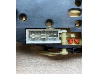 Přístrojová deska Opel Zafira A 1999 09228762ER, 354130001