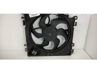 Вентилятор радиатора 8200748439 Renault Clio III
