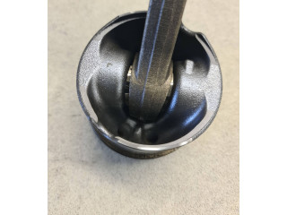  Поршень с шатуном  H268X  Land Rover Discovery 4 - LR4  