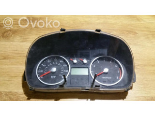 Přístrojová deska Hyundai Coupe 2000 84201510, 8420-1510 20020727 xg1