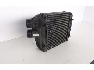 Интеркулер 670035635 Maserati Ghibli