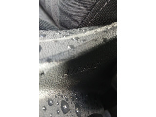 Подушка безопасности в сиденье Volkswagen Golf VIII