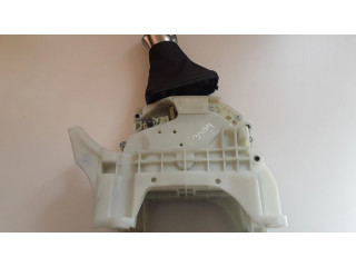 Механизм переключения передач (кулиса) (в салоне)