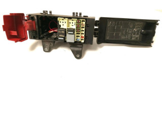 Блок предохранителей GX7314A076AA Jaguar XE