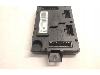 Блок комфорта 284B16557R   Renault Clio IV   