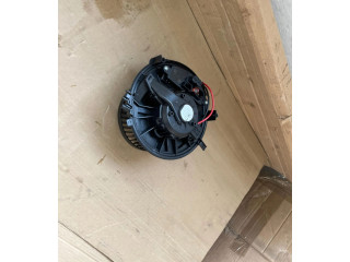 Вентилятор печки 5WB819021A Volkswagen Golf VIII