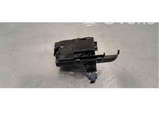 Блок предохранителей  31450529   Volvo XC90    