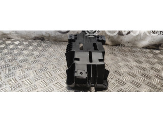 Блок предохранителей  A1660086999   Mercedes-Benz GL X166    