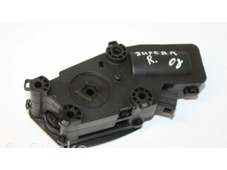 Замок задней крышки