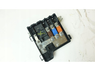 Узел подключения плюсовых проводов