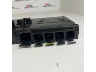 Pojistková skříňka A2135401115 Mercedes-Benz C W205 2020