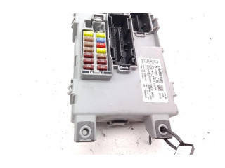 Блок предохранителей 1368892080   Citroen Nemo    