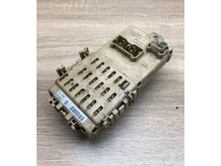 Блок предохранителей JB200400, 000807   Subaru Forester SF    