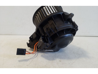 Вентилятор печки 2Q2820021A Audi A1