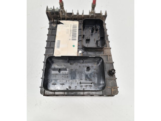 Блок предохранителей  1K0937804B, 1K0937800E   Volkswagen Touran I    