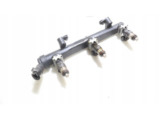 Топливная рампа    Skoda Citigo   для двигателя AHY