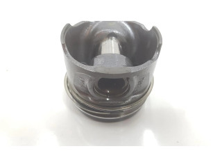 Поршень с шатуном 120A14373R Dacia Sandero для дизельного двигателя