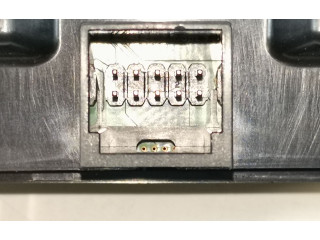 Блок управления климат-контролем 84202649, 000235226   Chevrolet Camaro