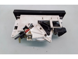 Блок управления климат-контролем    Audi 80 90 B2