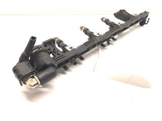 Магистральная трубка топлива    Ford  Fiesta  2009 - 2012 года