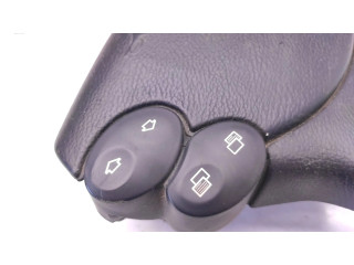 Подушка безопасности водителя 2304600798   Mercedes-Benz CLK A209 C209