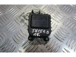 Блок комфорта 8D1820511E   Skoda Superb B5 (3U)   