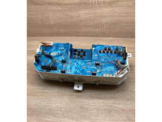 Přístrojová deska  Mitsubishi Pajero 1991 MR233346, 526270  