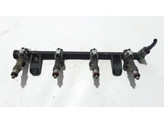 Vstřikovací lišta 8200494284 Dacia Dokker pro benzínový motor 1.6 K7M 812