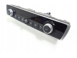 Модуль блока управления кондиционером 8V0820043   Audi A3 S3 8V