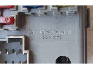 Блок предохранителей 6810205, 6810111 Jeep Grand Cherokee