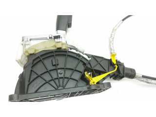 Механизм переключения передач (кулиса) (в салоне)