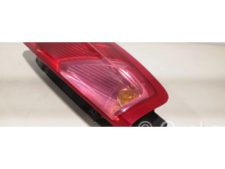 Задний фонарь правый 27460102, 51701589    Fiat Grande Punto   