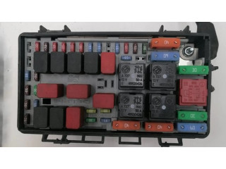 Ящик предохранителей (комплект)