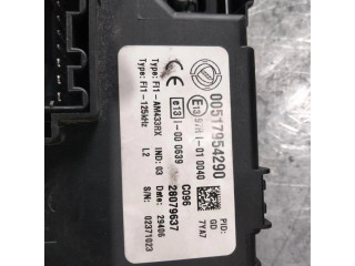 Pojistková skříňka 00517954290 Fiat Punto (199)