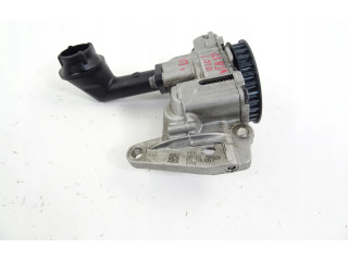 Масляный насос 05L115103F Audi Q3 F3