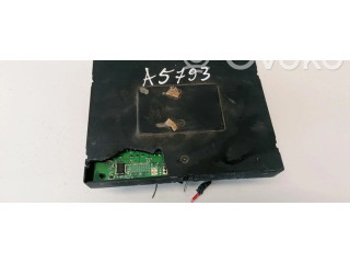 Блок предохранителей 1K0937049M, 01533031 Volkswagen Caddy