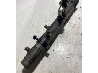 Топливная рампа 059130090J, F00R001823   Audi A6 S6 C6 4F  