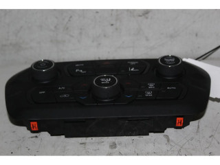 Блок управления климат-контролем    Jeep Renegade