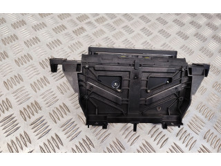 Дисплей    80A919604   Audi Q5 SQ5