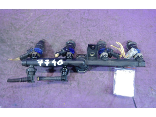 Vstřikovací lišta 7700868573D, 7700868573D   Renault Clio II    K7M744 