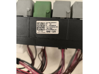 Блок предохранителей 1645403472, YAP2565008 Mercedes-Benz ML W164