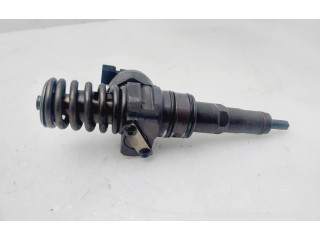 Форсунка 038130073AG    Volkswagen Jetta V   