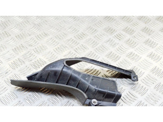 Другая деталь отделки багажника