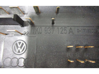 Блок предохранителей 1K0937125A Audi A3 S3 A3 Sportback 8P