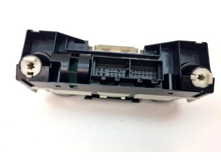 Блок управления климат-контролем 8X0819045B Audi A1