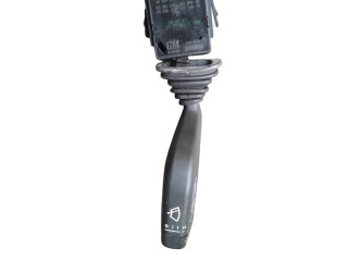 Ручка стеклоочистителей 12268700, 09185413 Opel Meriva A